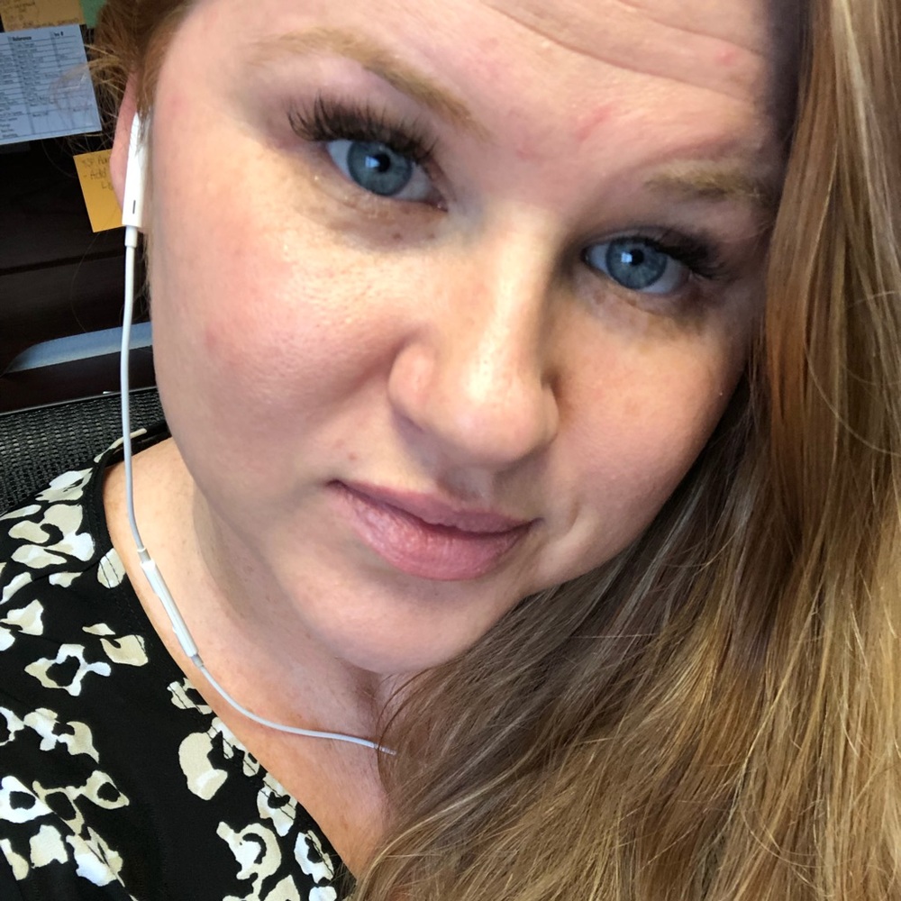 Meet your Posher, Jennifer